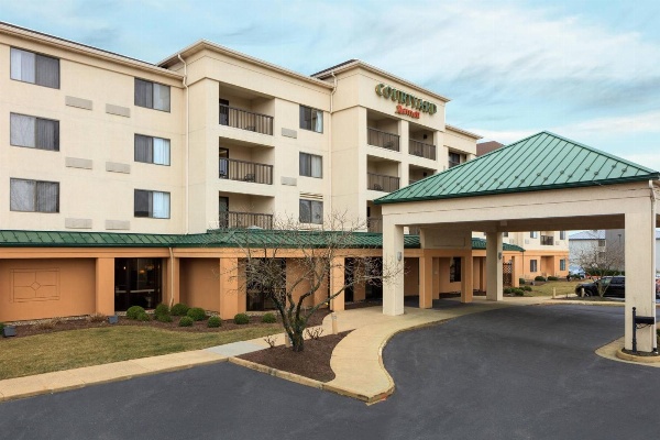 Courtyard by Marriott Harrisonburg image 1