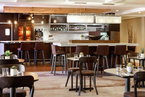Courtyard by Marriott Harrisonburg image 12
